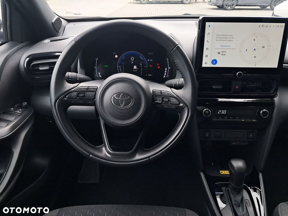 Toyota Yaris Cross Hybrid 1.5 Style - 17