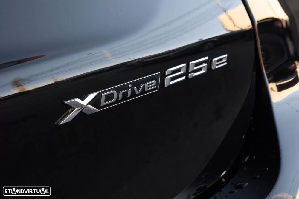 BMW X1 xDrive25e Sport Line - 8