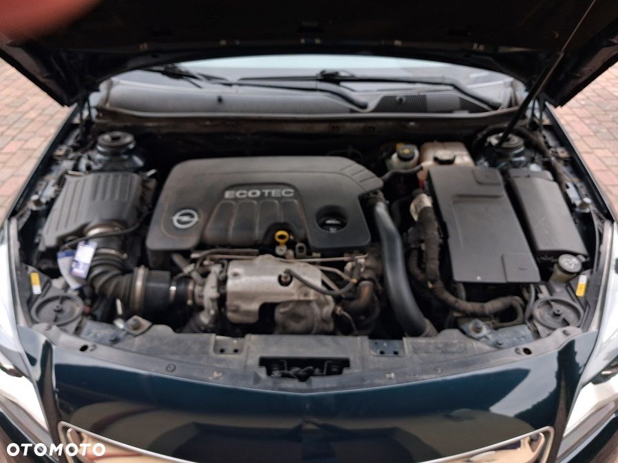 Opel Insignia - 19