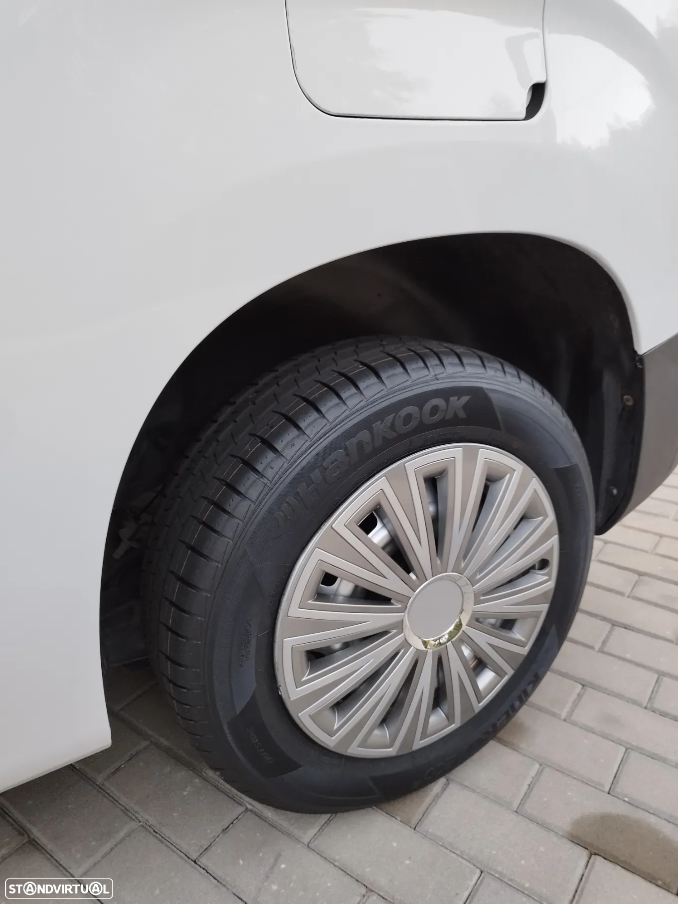Peugeot PARTNER - 16