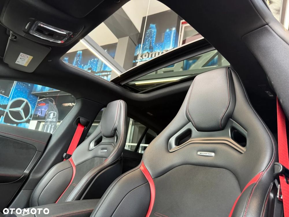 Mercedes-Benz CLA - 40