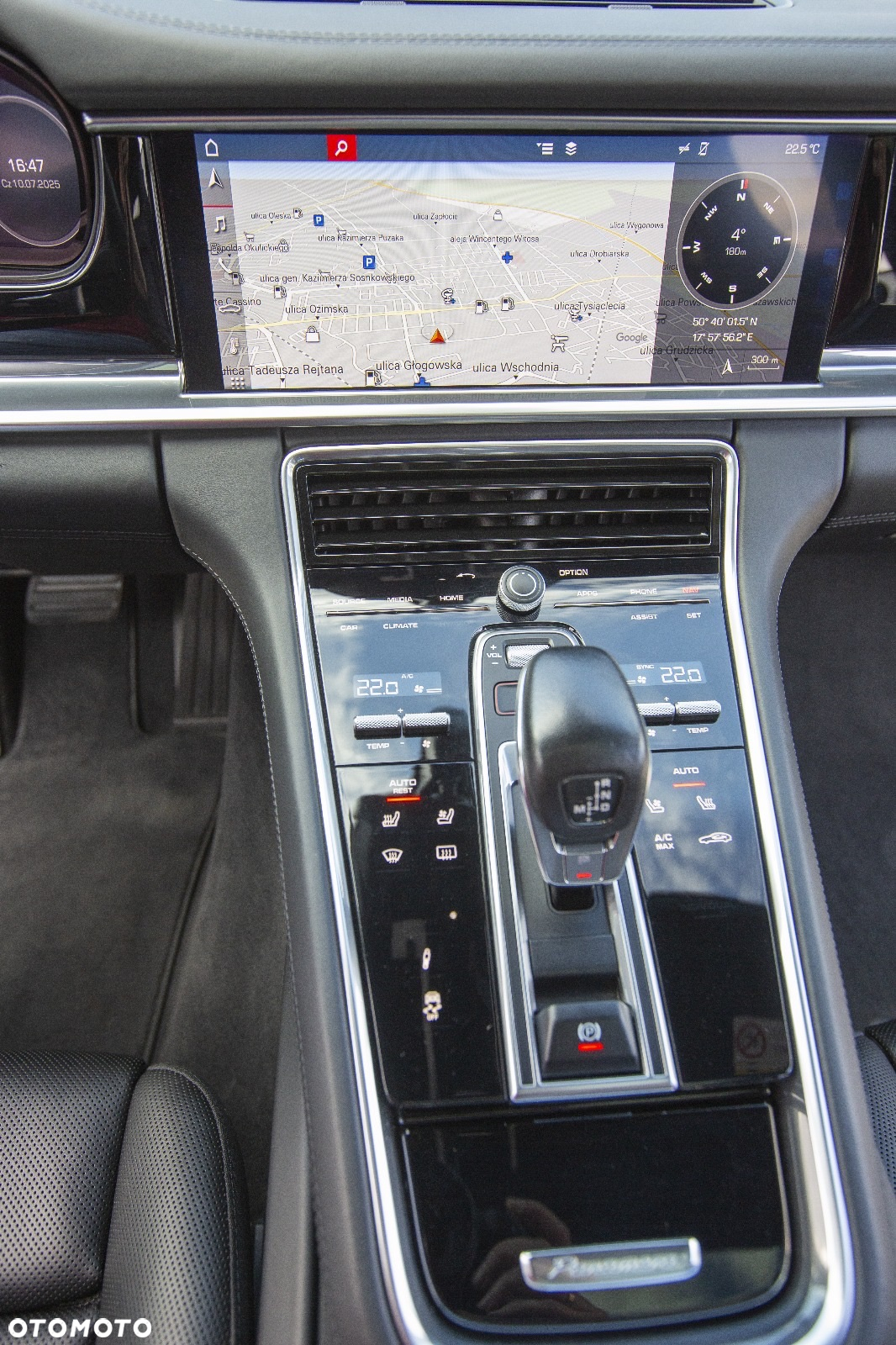 Porsche Panamera 4 GPF - 11