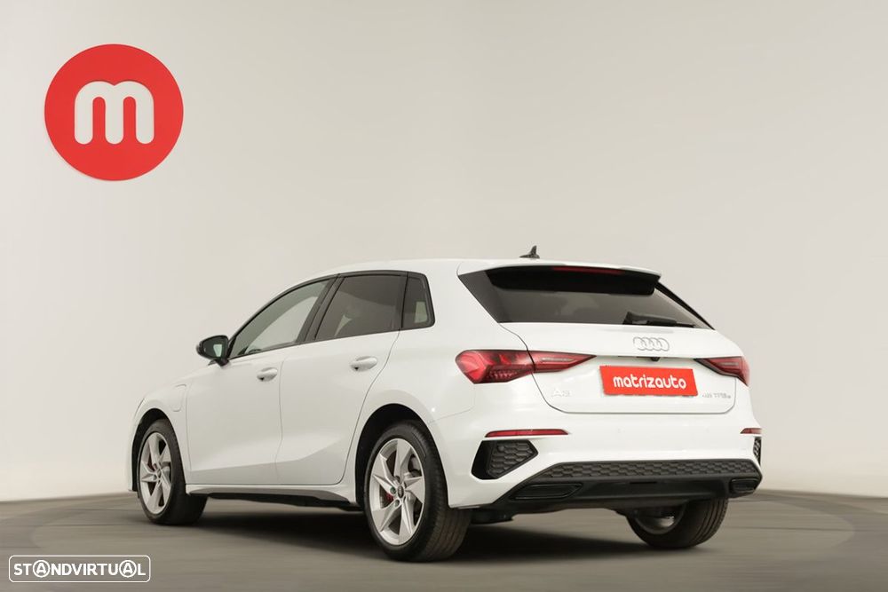 Audi A3 Sportback 45 TFSIe S line - 3