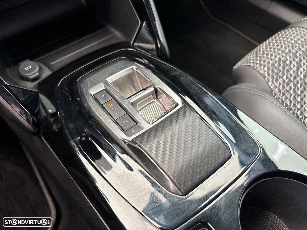 Peugeot 2008 1.2 PureTech GT EAT8 - 21