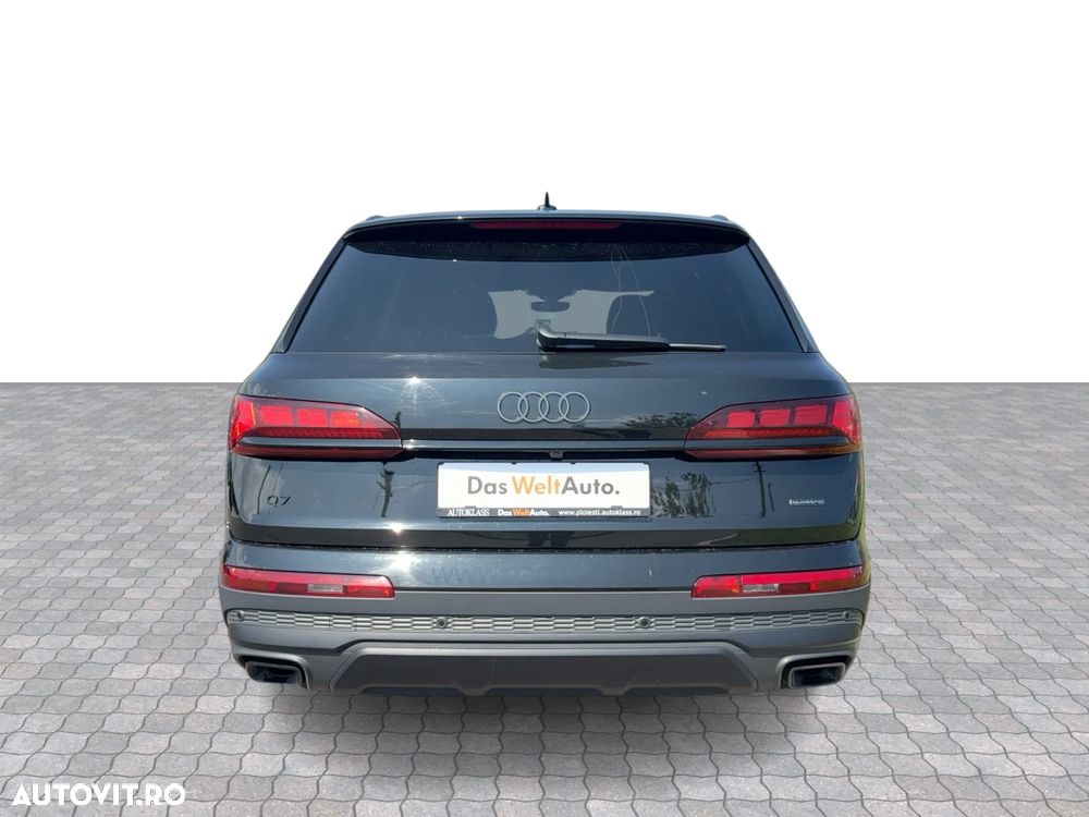 Audi Q7 - 4