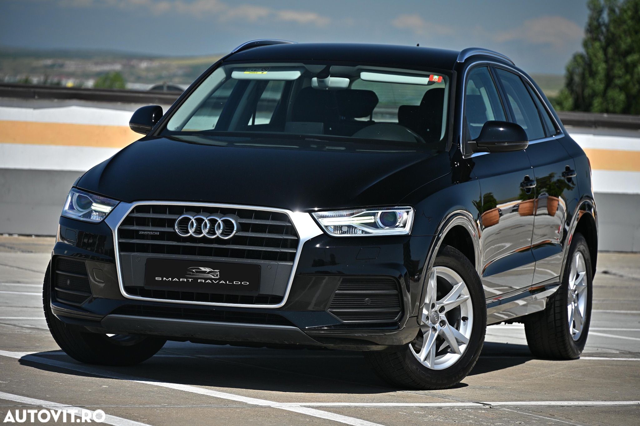 Audi Q3 2.0 TDI Quattro Stronic - 1