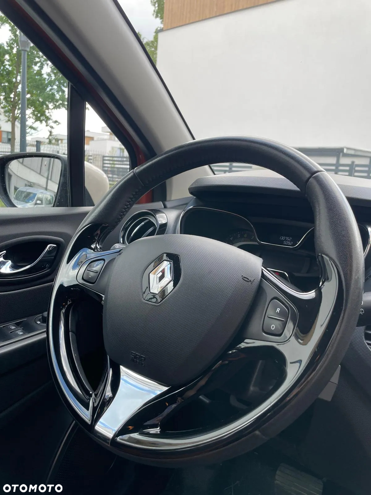 Renault Captur 1.2 TCe Zen EDC - 20