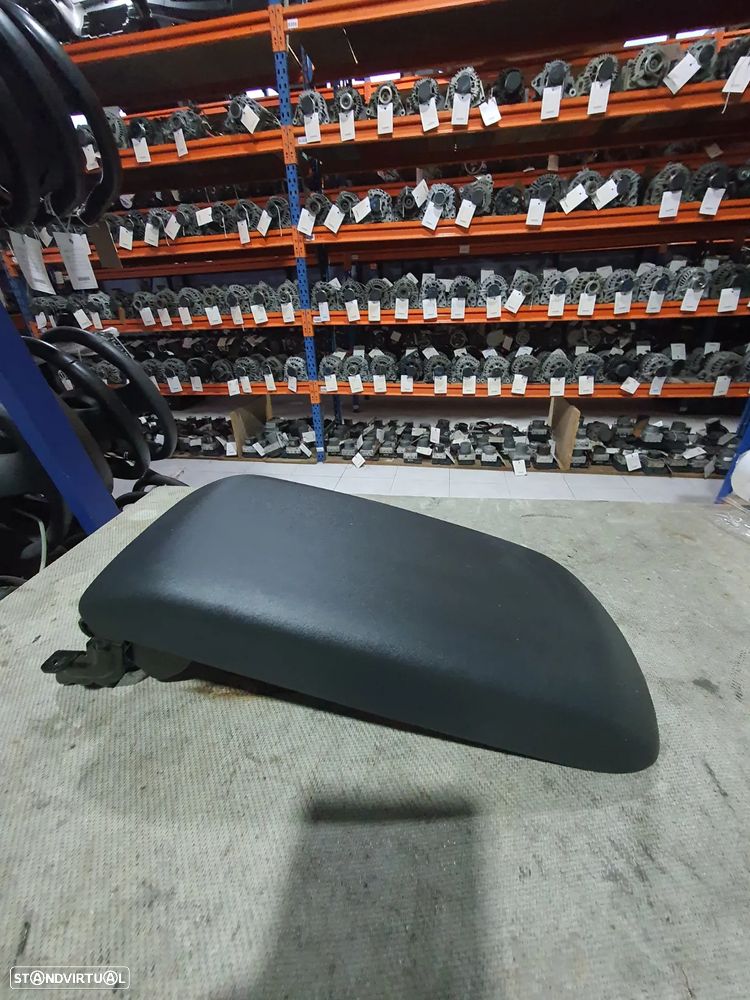 APOIO DE BRAÇO CITROEN C4 III / 98447084ZD - 1