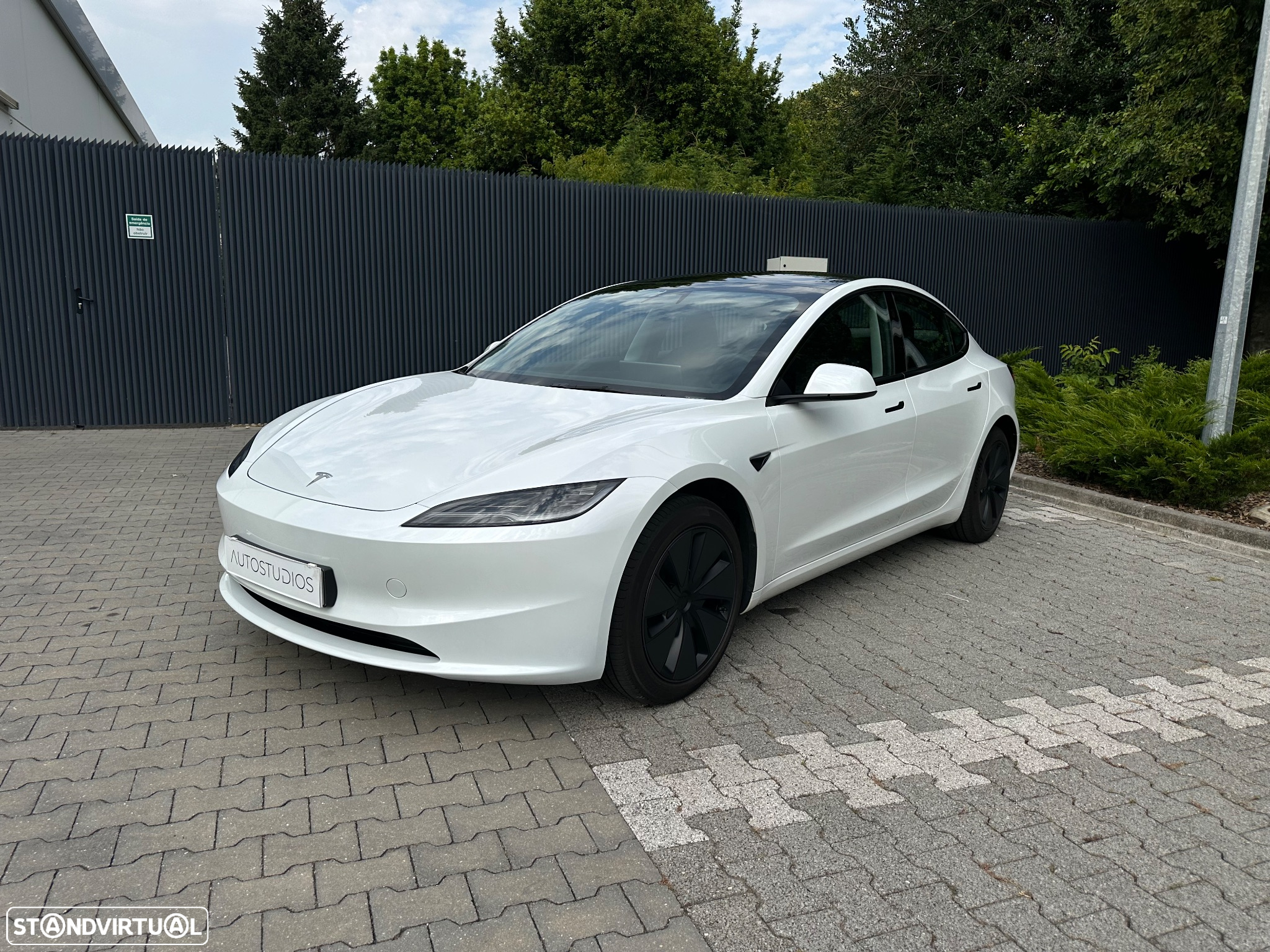 Tesla Model 3 Tração Traseira - 2