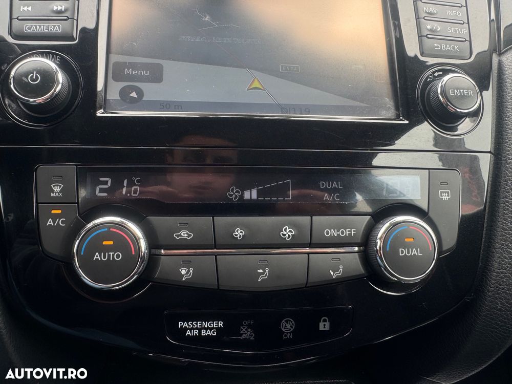 Nissan Qashqai 1.5 DCI N-Connecta - 21