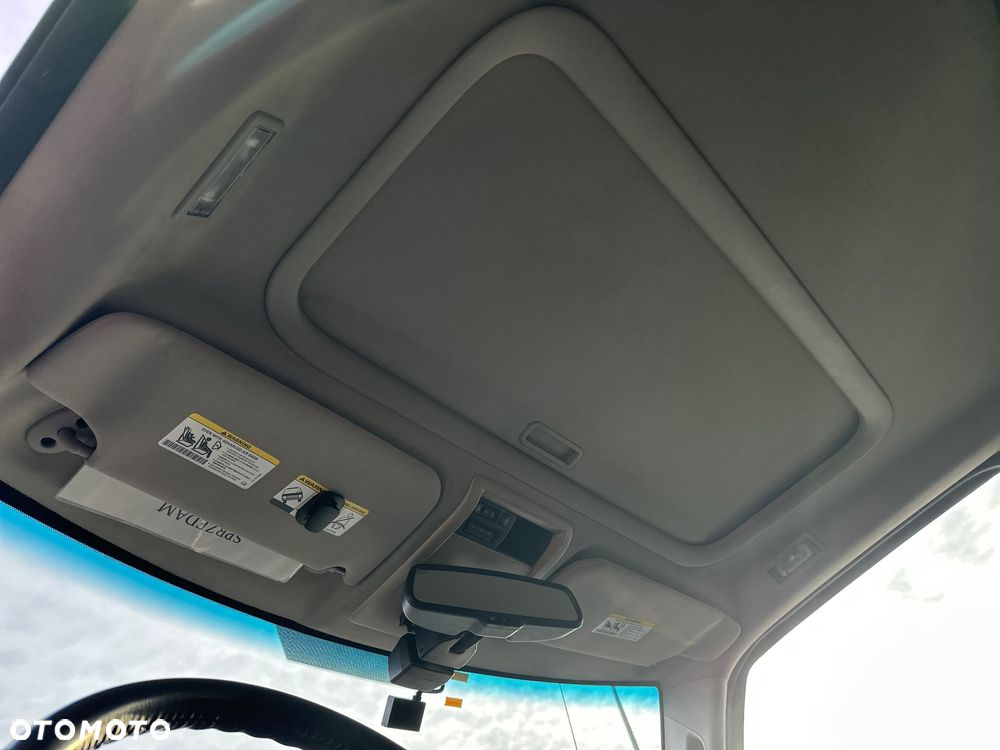 Jeep Commander 5.7 V8 HEMI Automatik Limited - 23