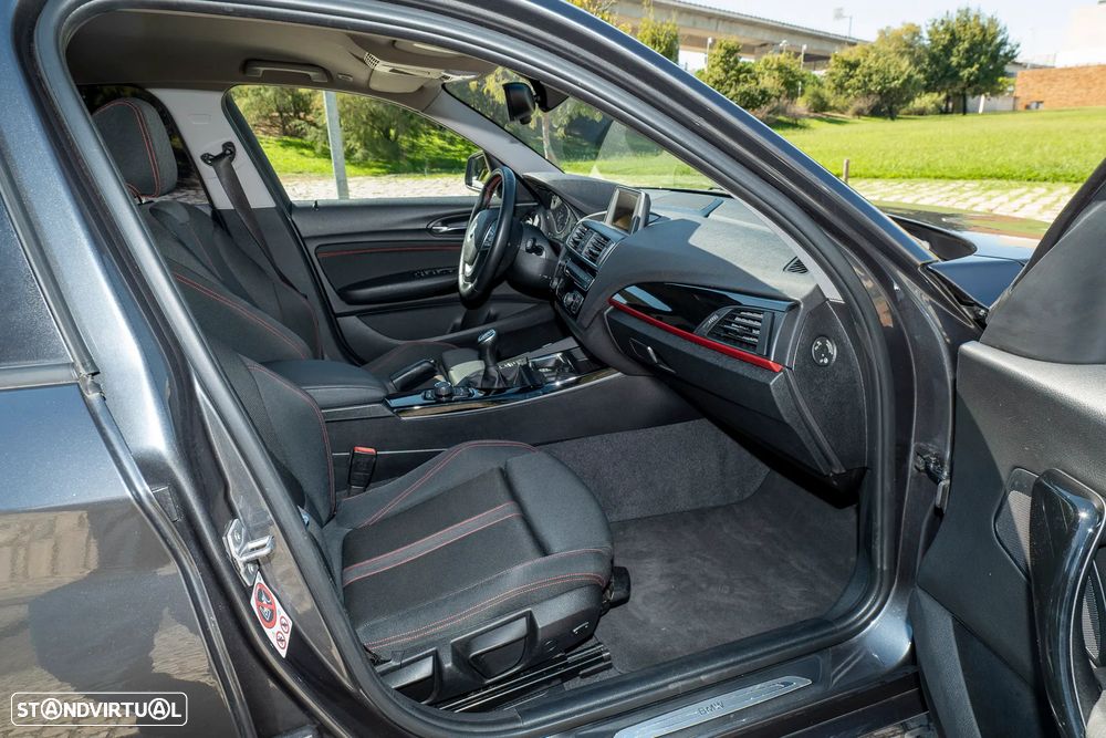 BMW 120 i Line Sport - 19