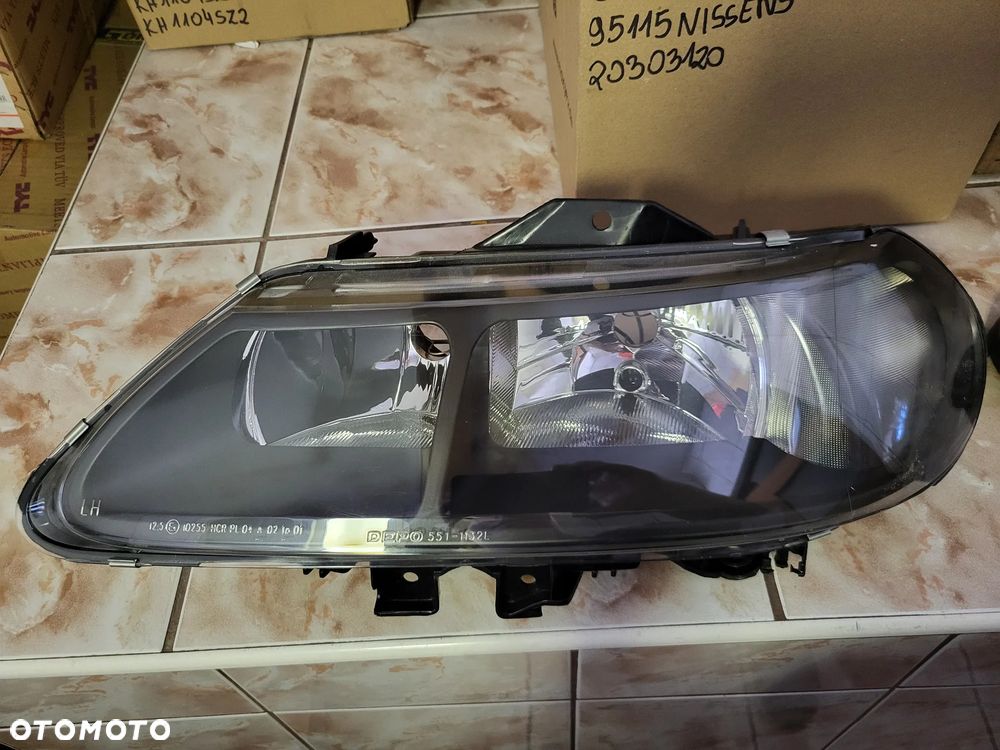 Reflektor Przedni  renault laguna 98-01  Lewy  (H7/PY21W/W5W, elektryczny, bez silnika, kolor wkładu: chromowany/czarny, kolor kierunkowskazu: biały  RENAULT LAGUNA I 12.98-03.01 - 1