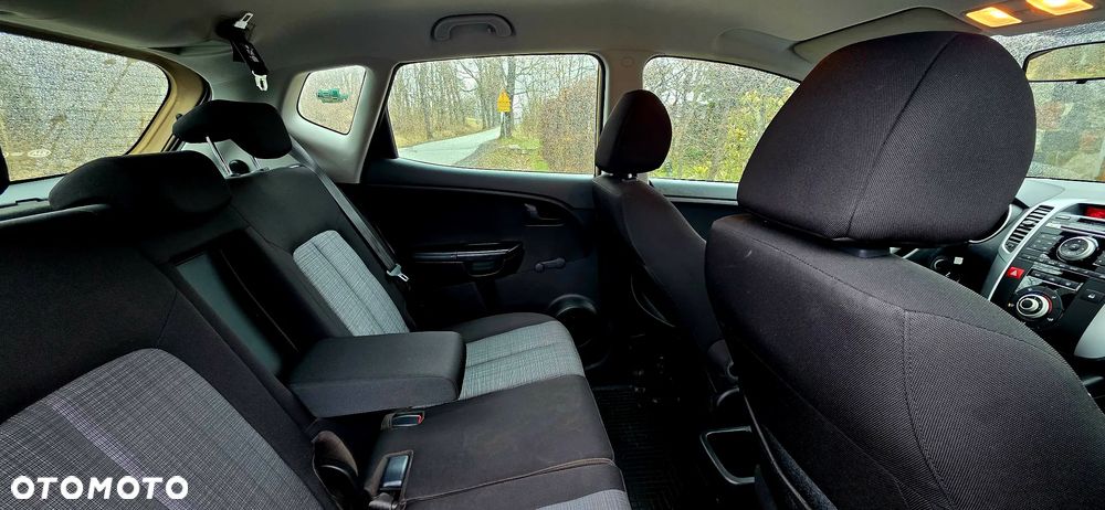 Kia Venga 1.4 M - 33