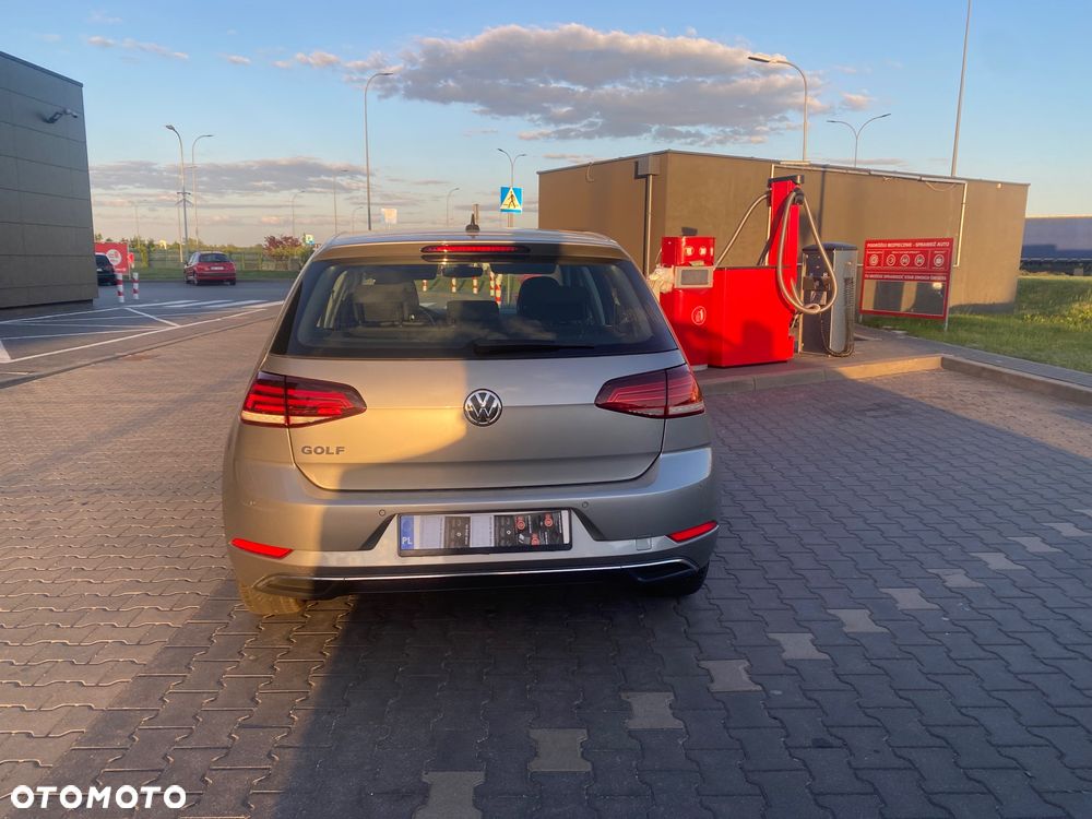 Volkswagen Golf - 7