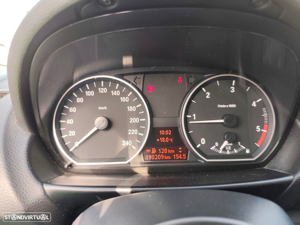 BMW 118 d - 16