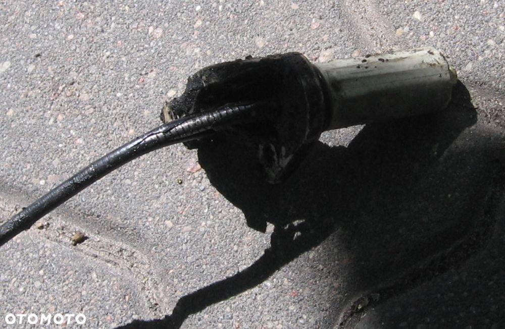 lewarek wybierak PEUGEOT 407 2.0 HDI - 3