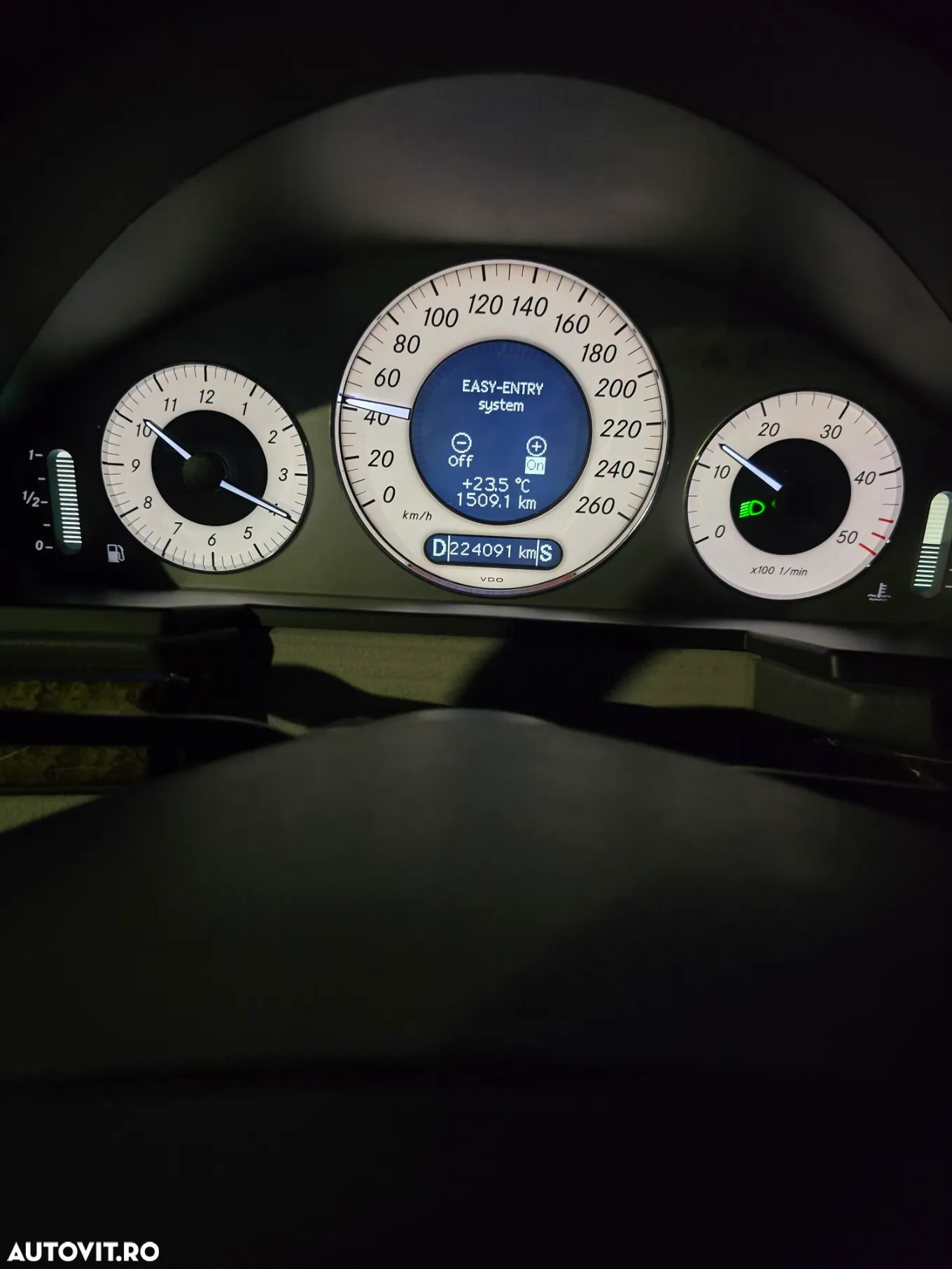 Mercedes-Benz E 220 CDI Automatik Avantgarde - 31
