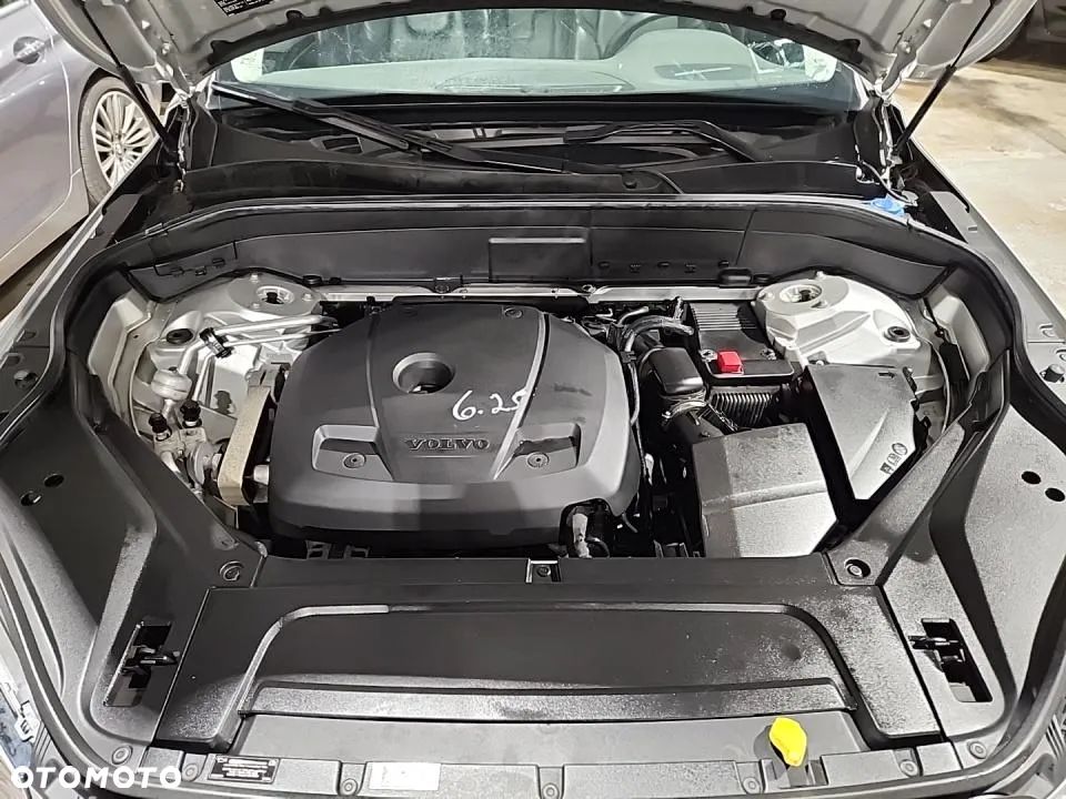 Volvo XC 90 T6 AWD Geartronic Momentum - 19