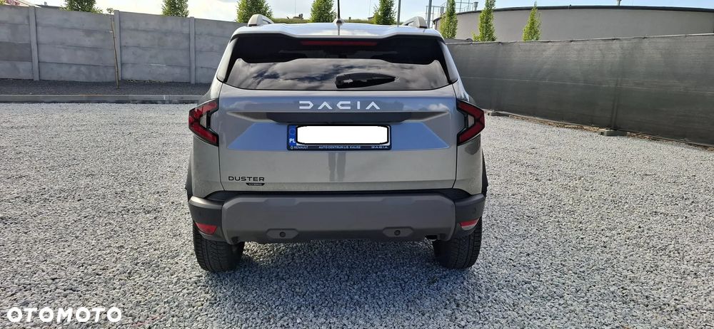 Dacia Duster 1.6 Full Hybrid 140 Journey+ MMT - 6