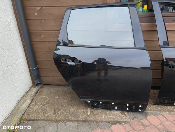Drzwi prawy tył prawe tylne RENAULT SCENIC III lift TEGNE