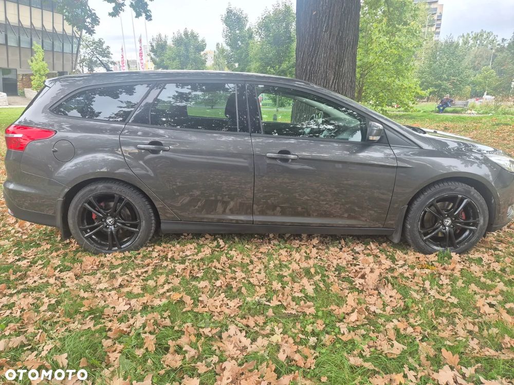 Ford Focus - 13