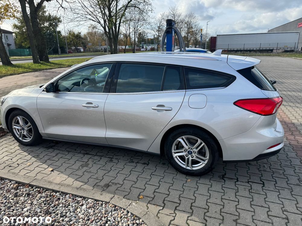 Ford Focus 1.5 TDCi DPF Start-Stopp-System COOL&CONNECT - 13