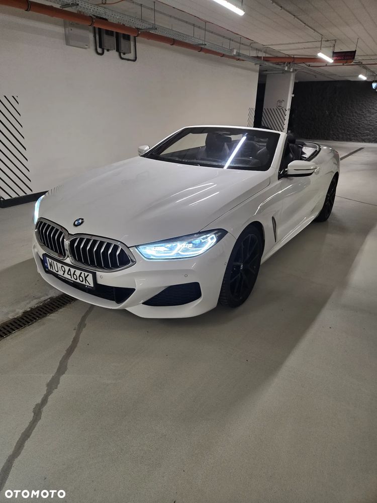 BMW Seria 8 - 1