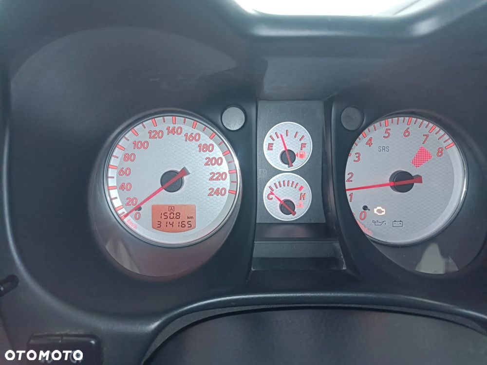 Mitsubishi Outlander 2.0 Turbo - 7