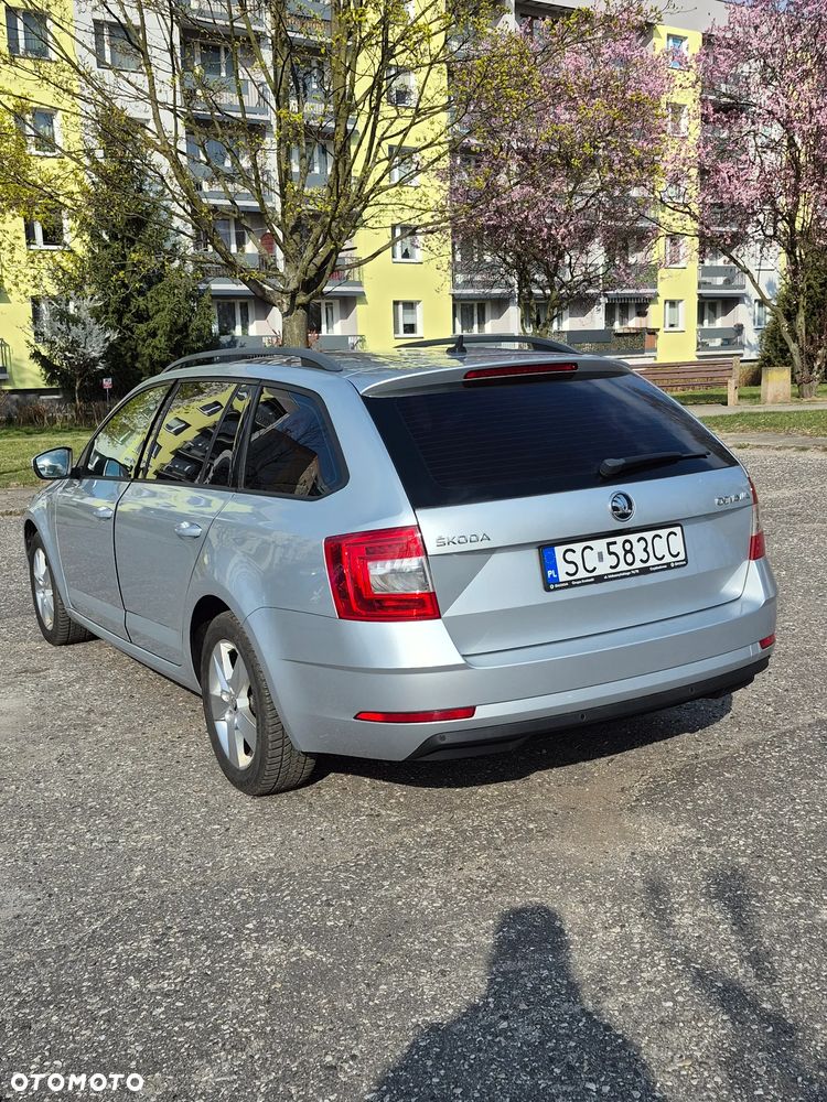 Skoda Octavia 1.6 TDI Business - 5