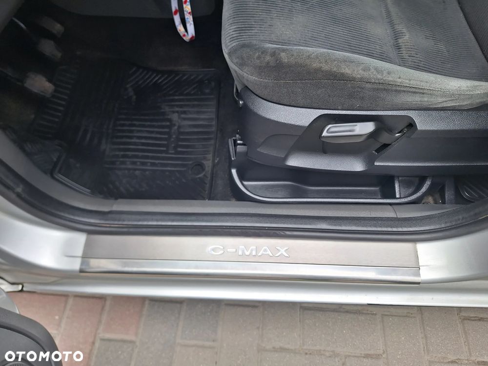 Ford C-MAX 1.6 TDCi Ambiente - 12