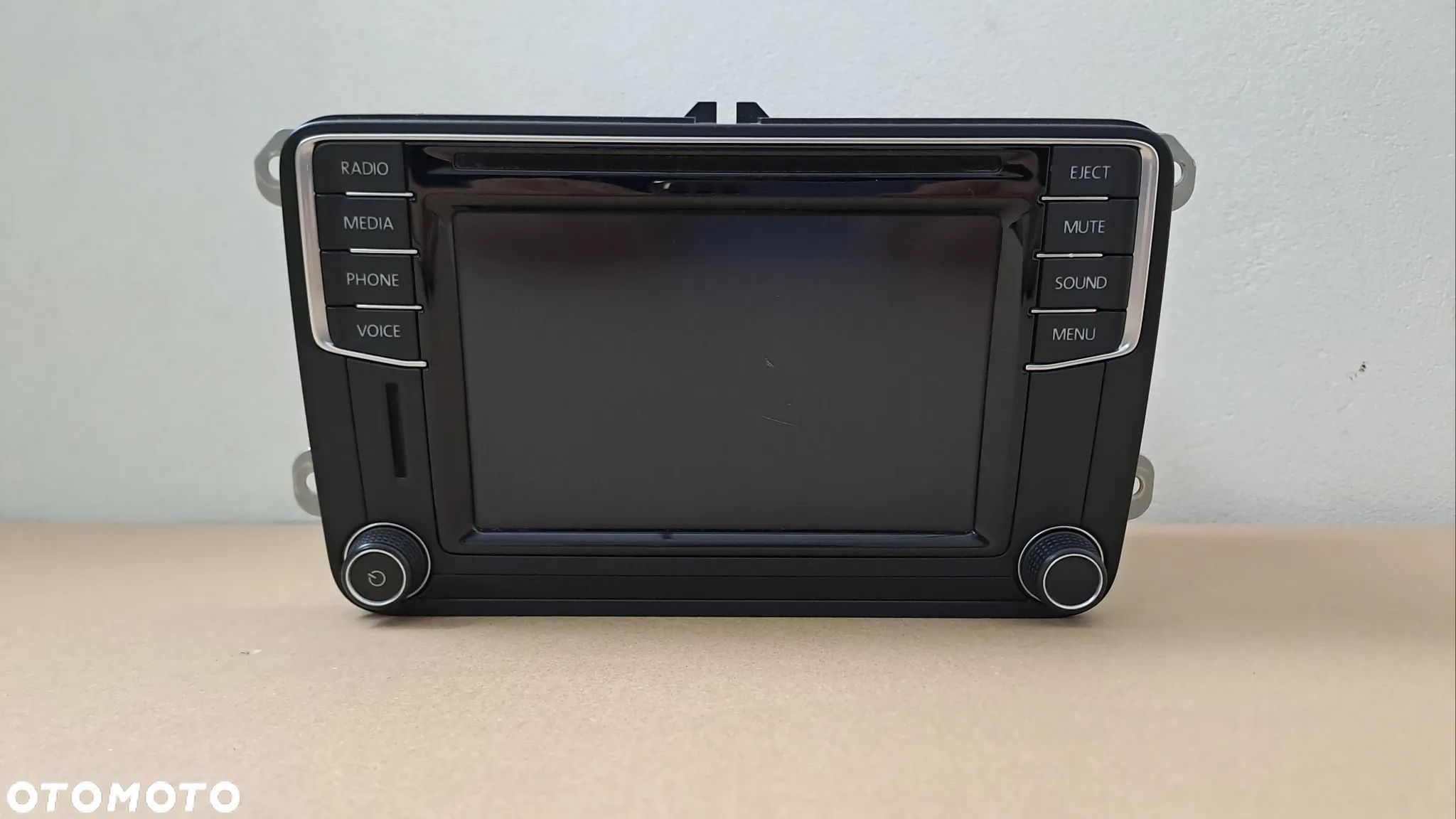 VW RADIO NAWIGACJA COMPOSITION MEDIA 5K7035200D - 1