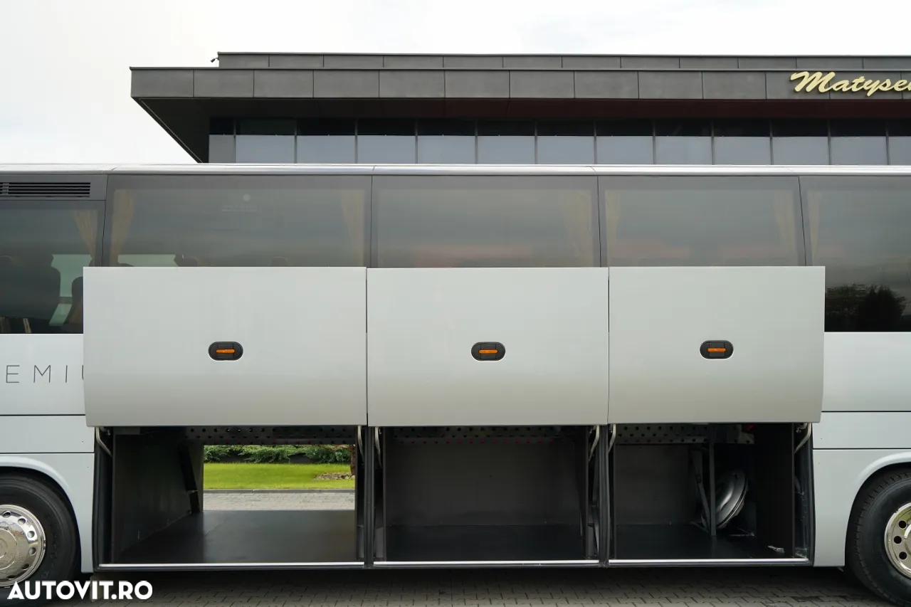 Iveco MAGELYS / EURO 6 / SUPER STARE / TURIST / MANUALĂ / KILOMETRAJ 293.000 km / IMPORTAT DIN FRANȚA / CONTRACT POST-SERVICE / - 12