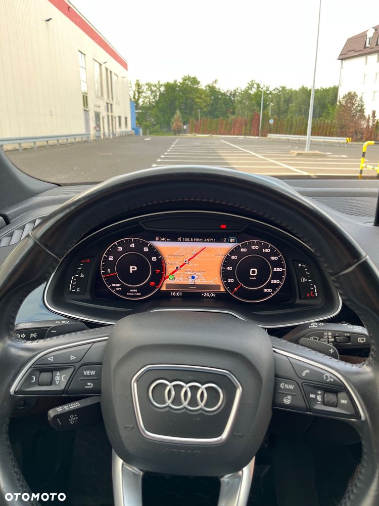 Audi Q7 3.0 TFSI Quattro Tiptronic - 17