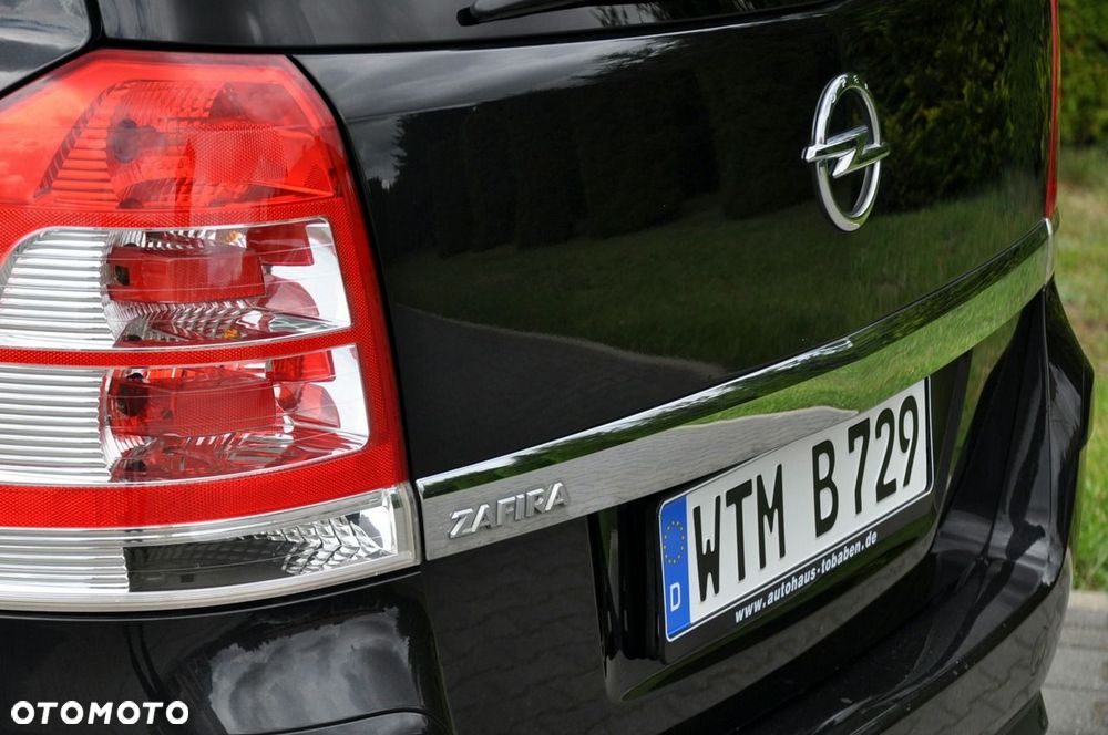 Opel Zafira - 16