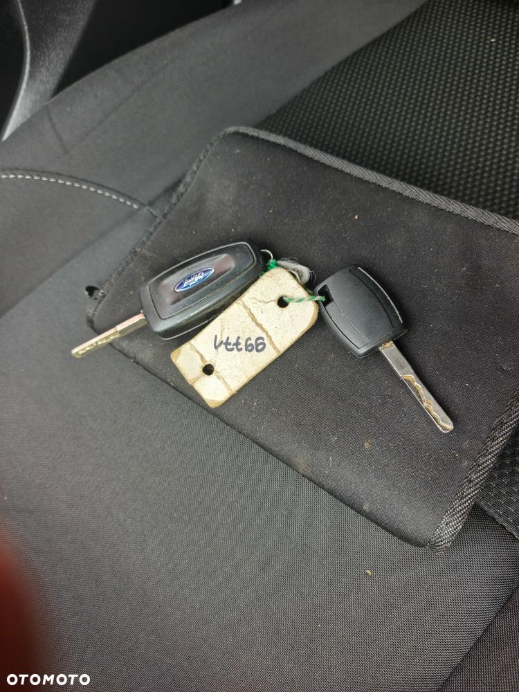 Ford Focus 1.0 EcoBoost Titanium ASS - 16