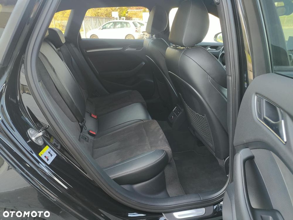 Audi A3 Sportback 2.0 TDI (clean diesel) quattro S tronic S line Sportpaket - 31