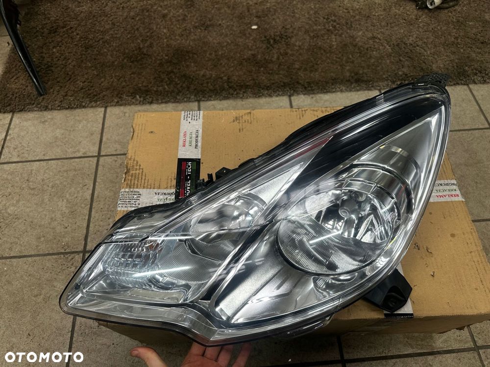 citroen c3 ii lift 10-16 ds3 10-14 lewa lampa przód 9677038280-04 - 8