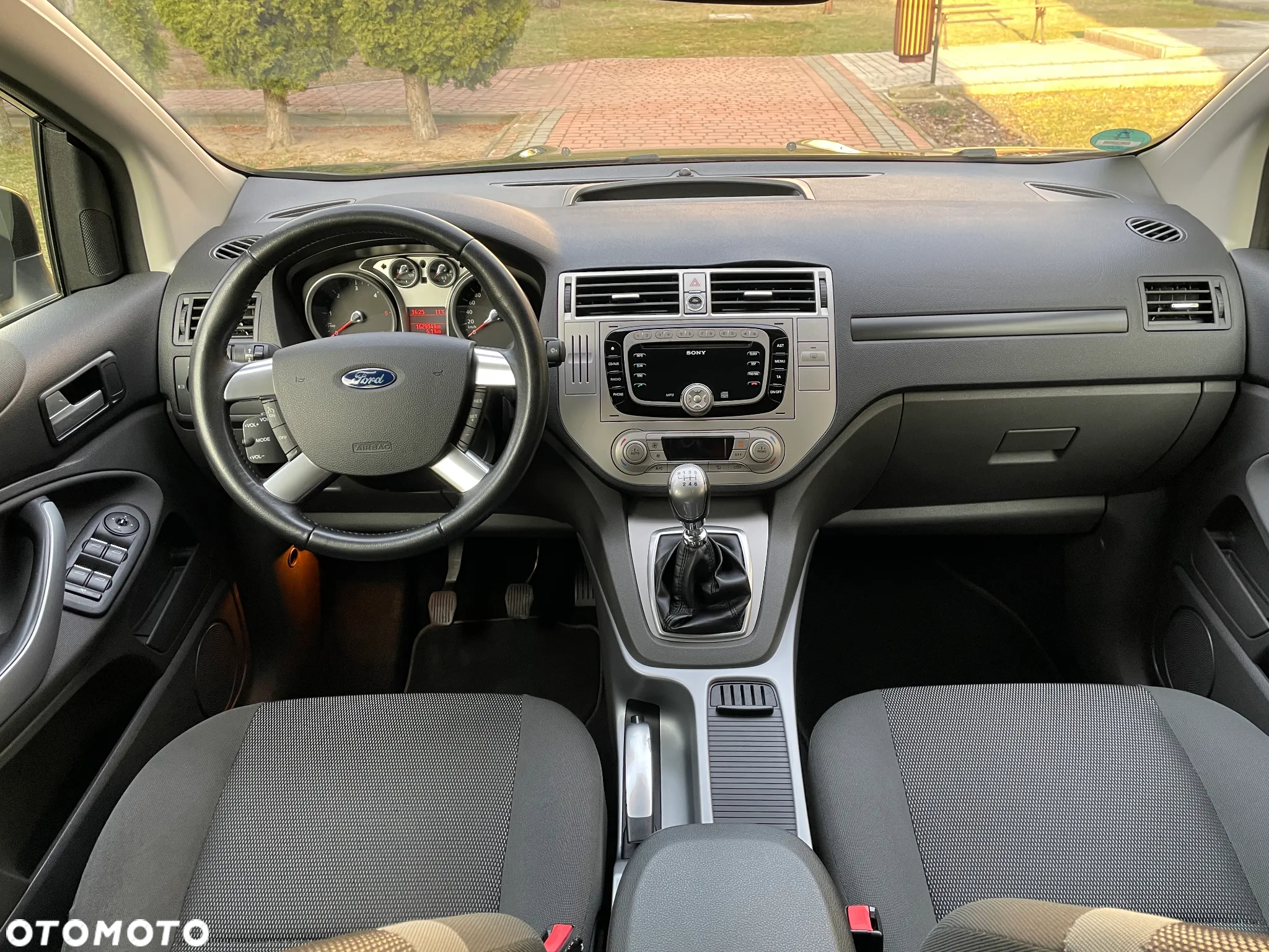 Ford Kuga 2.0 TDCi 2x4 Trend - 34