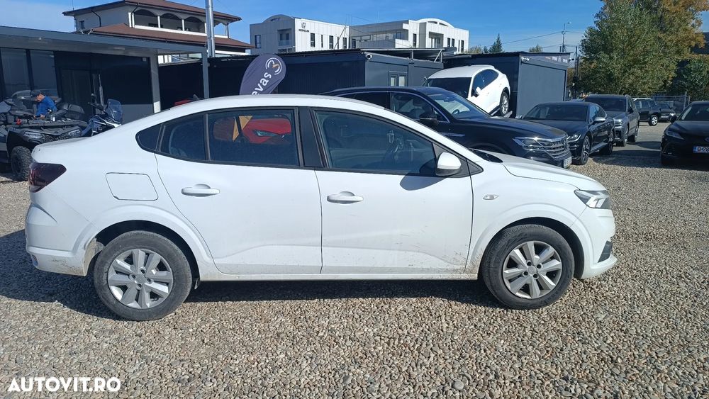 Dacia Logan TCe 90 MT6 Prestige - 4