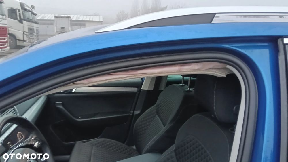 Skoda Superb 1.5 TSI ACT DSG Sportline - 19