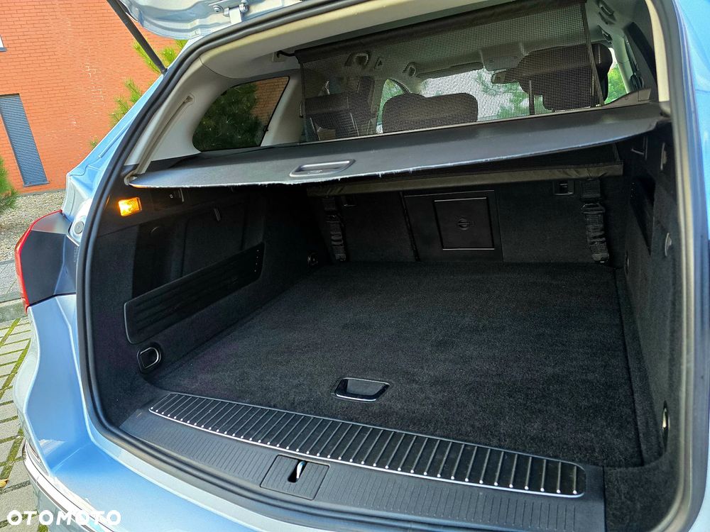 Opel Astra 2.0 CDTI Exklusiv - 39