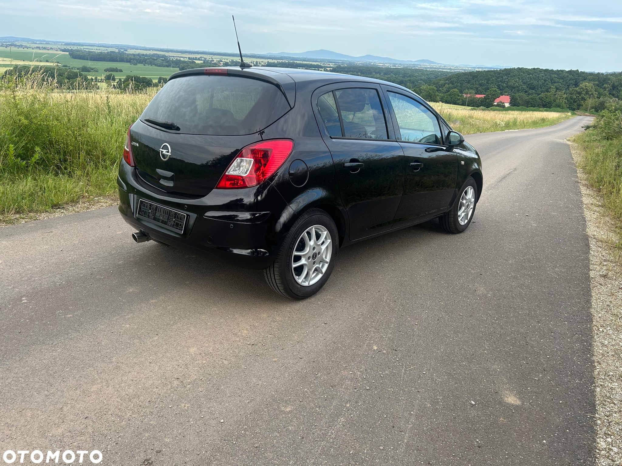 Opel Corsa 1.4 16V Active - 5