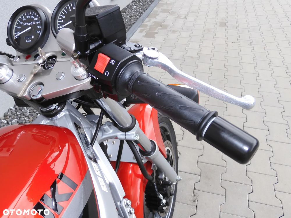 Suzuki GS - 11