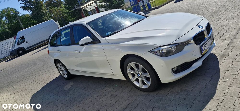 BMW Seria 3 316d - 1