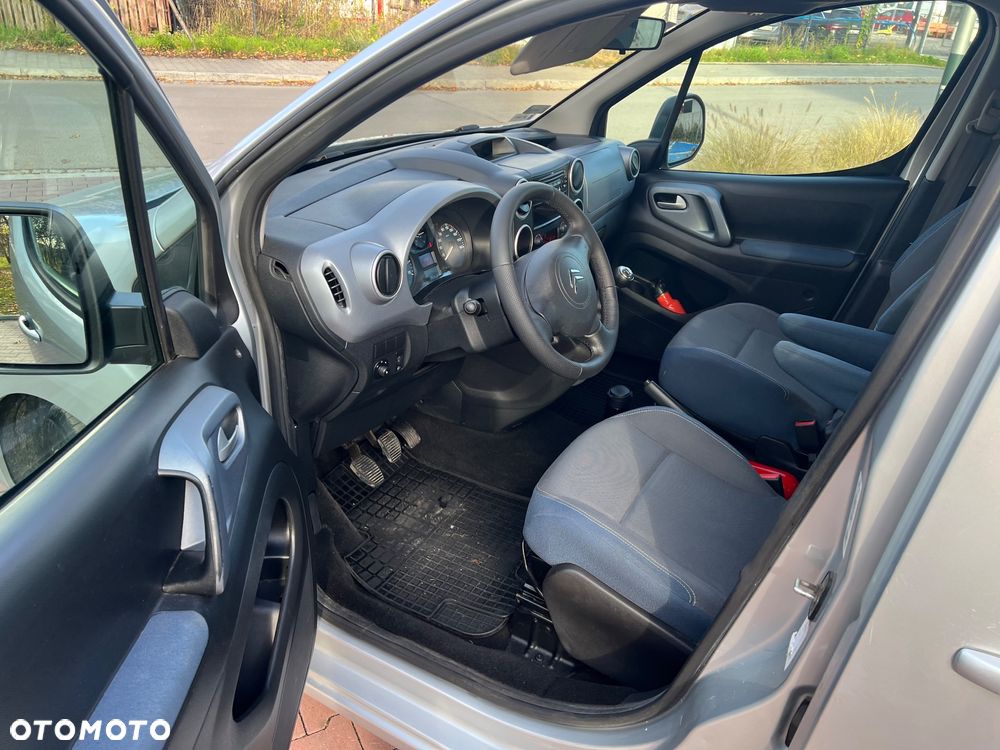 Citroën Berlingo II 1.6i Prestige - 2