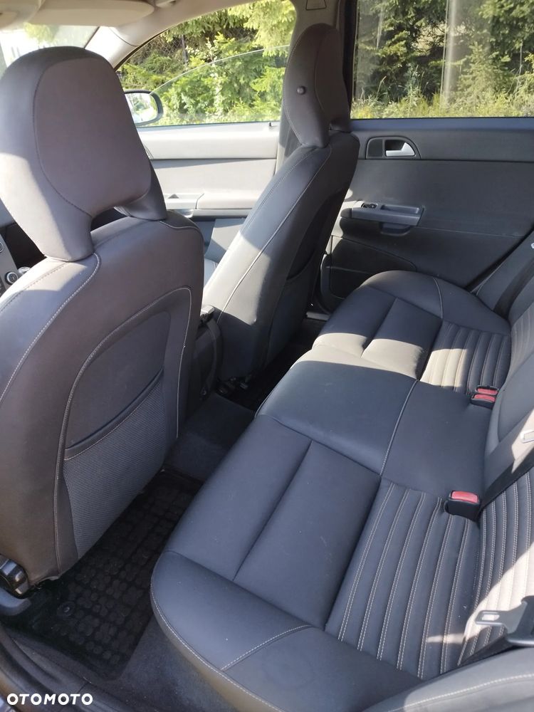 Volvo V50 2.0D - 3
