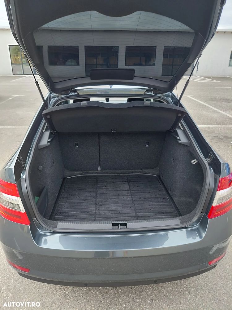 Skoda Octavia 1.6 TDI Active - 31