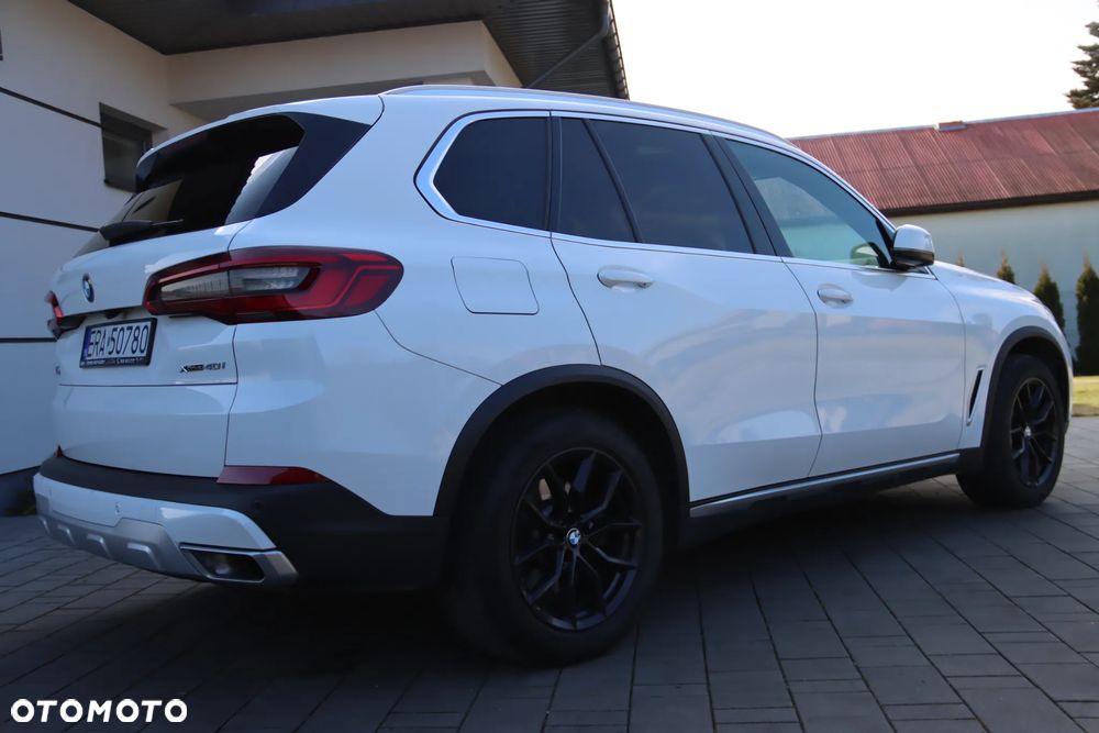 BMW X5 xDrive40i - 30