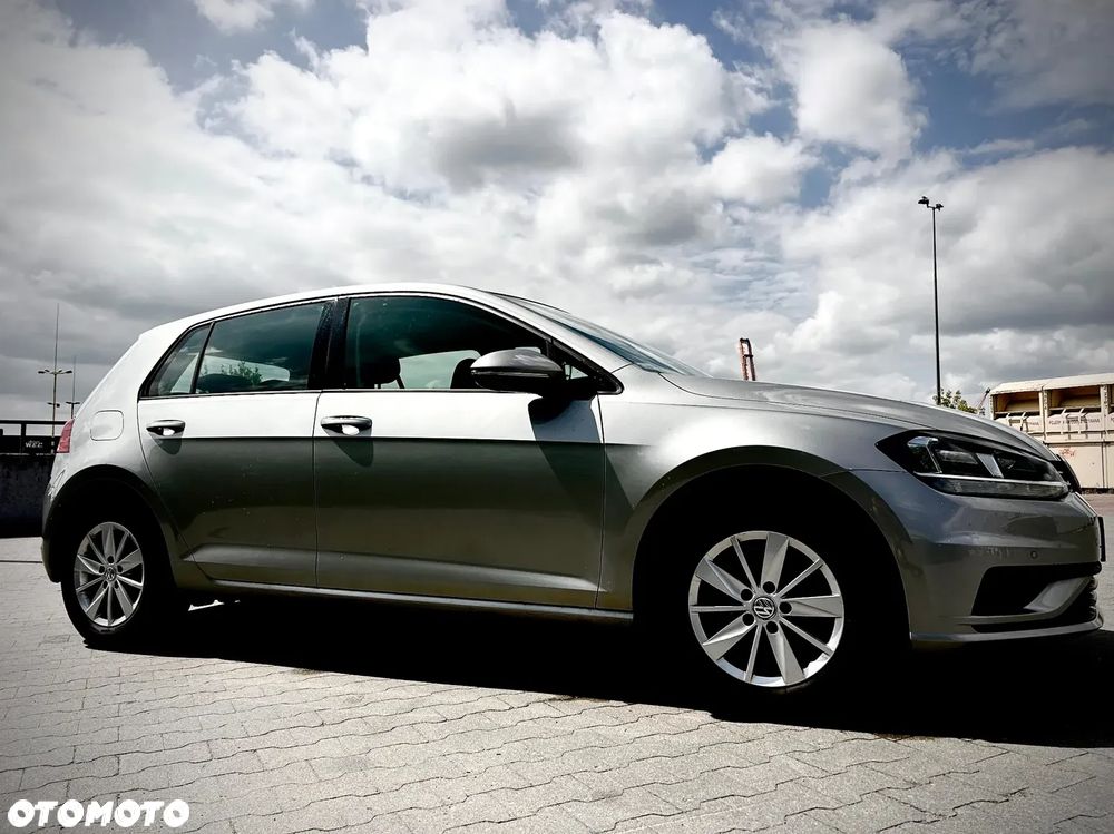 Volkswagen Golf VII 1.0 TSI BMT Trendline - 12